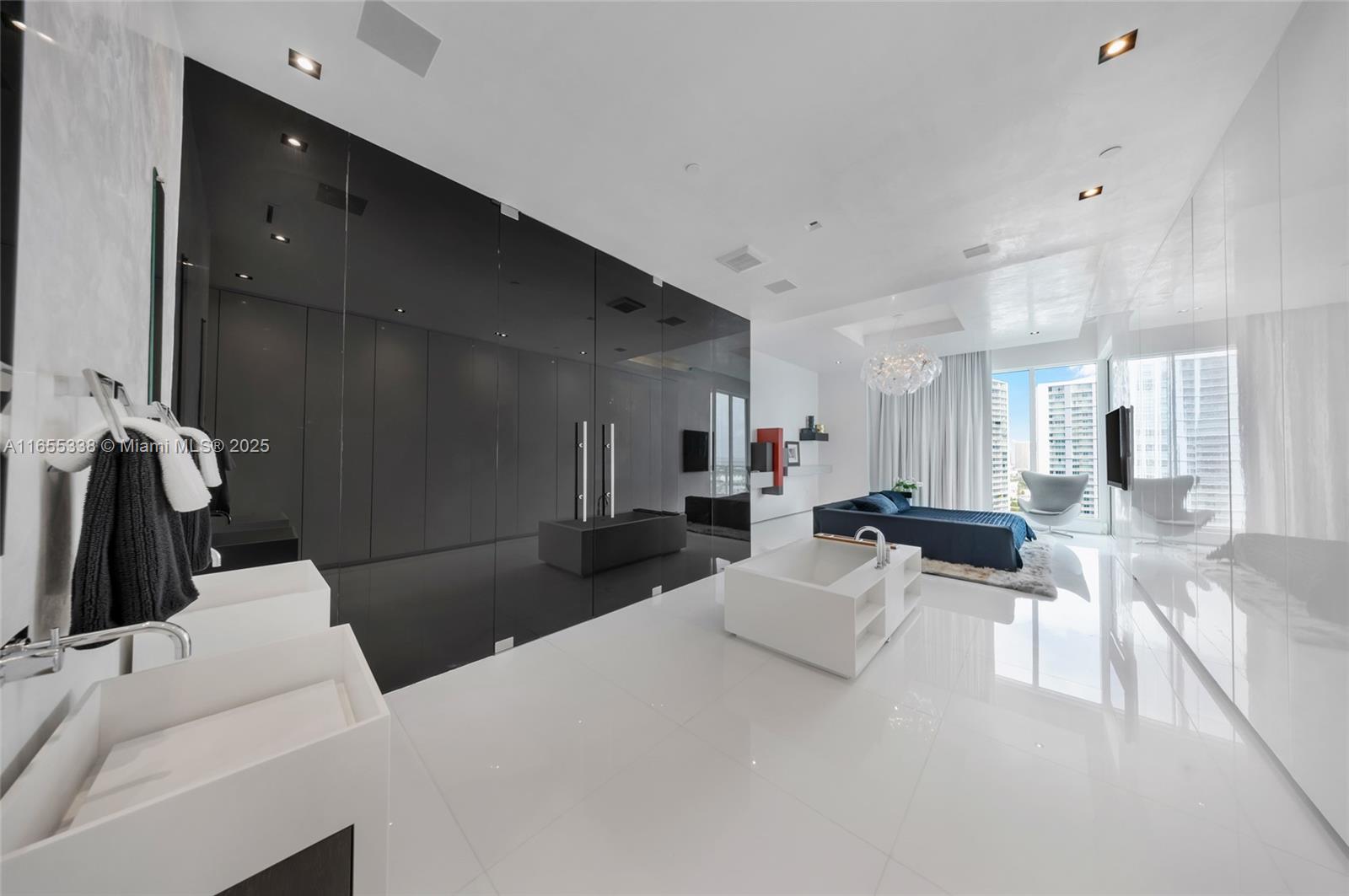 900 Brickell Key Blvd #2603, Miami FL 33131