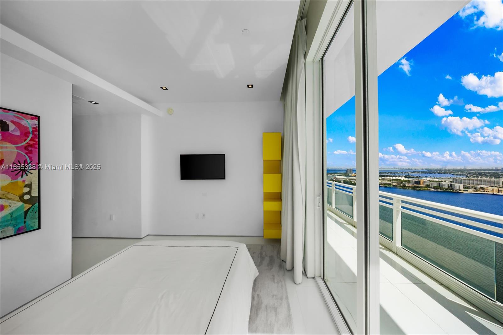900 Brickell Key Blvd #2603, Miami FL 33131