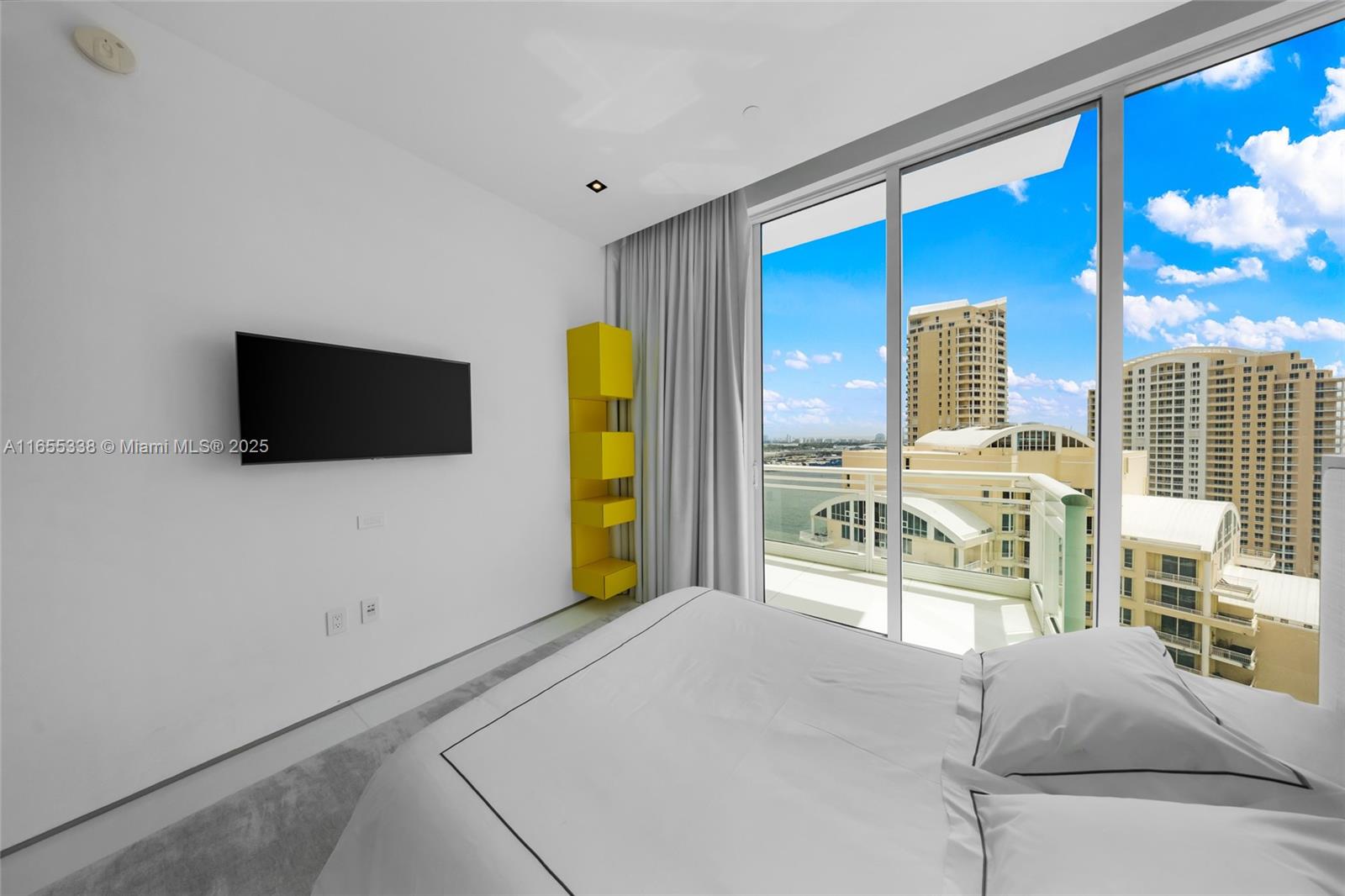900 Brickell Key Blvd #2603, Miami FL 33131