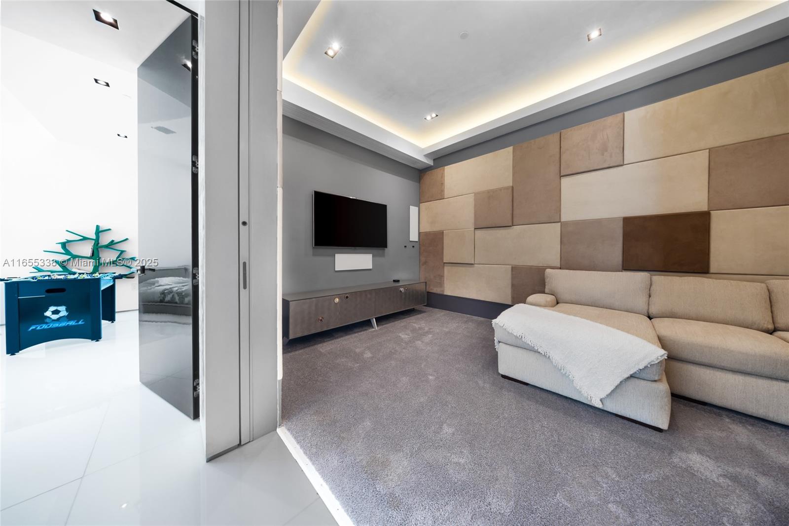 900 Brickell Key Blvd #2603, Miami FL 33131