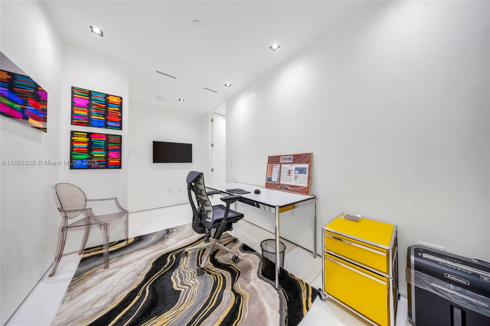900 Brickell Key Blvd #2603, Miami FL 33131