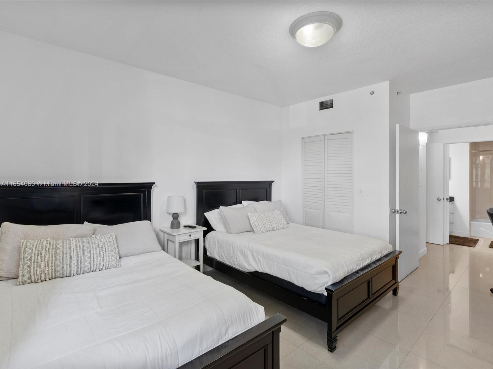 19555 E Country Club Dr #8105, Aventura FL 33180