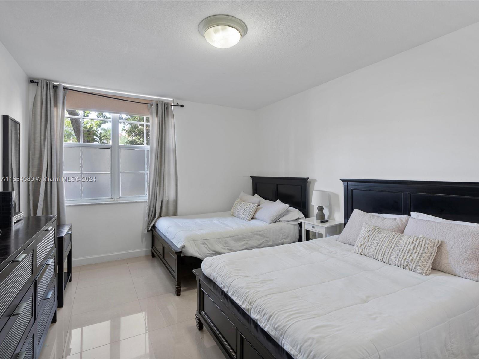 19555 E Country Club Dr #8105, Aventura FL 33180