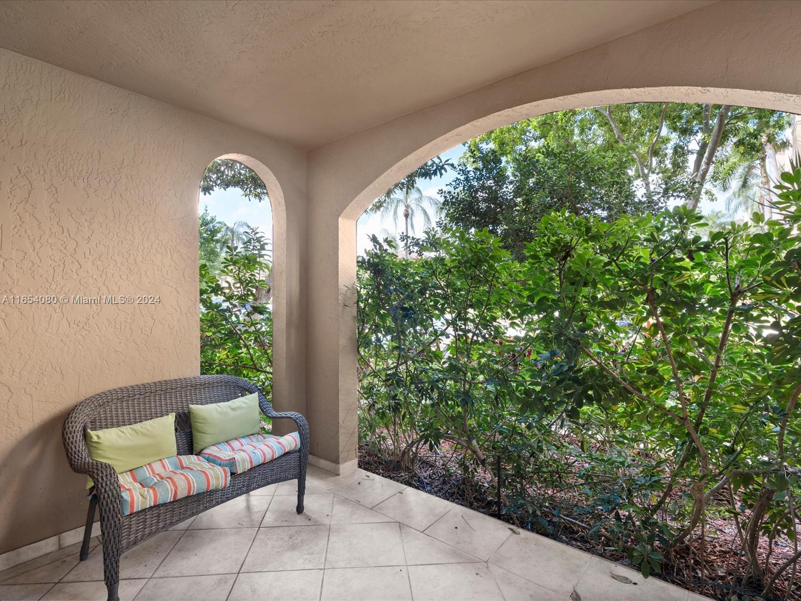 19555 E Country Club Dr #8105, Aventura FL 33180