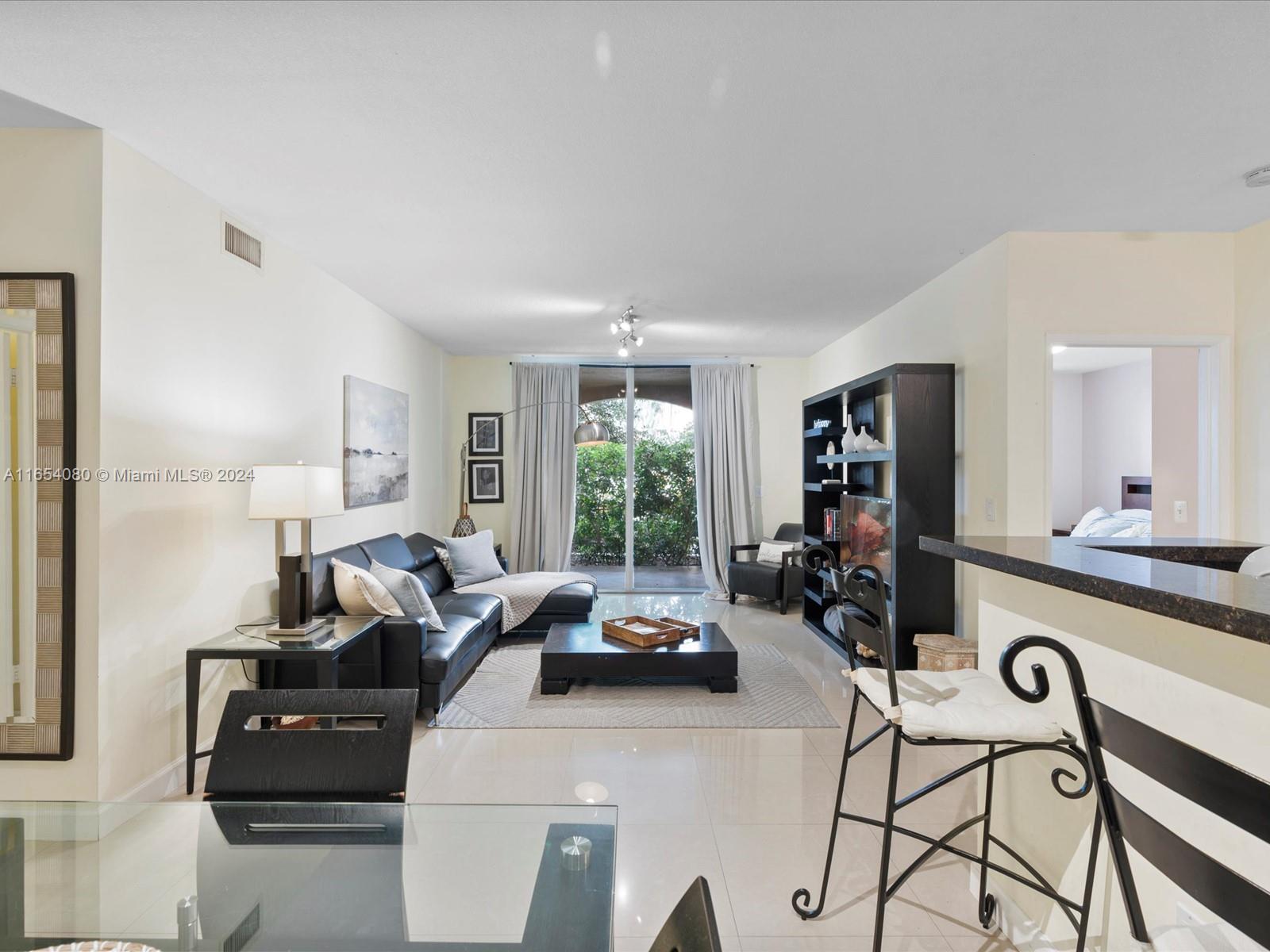 19555 E Country Club Dr #8105, Aventura FL 33180