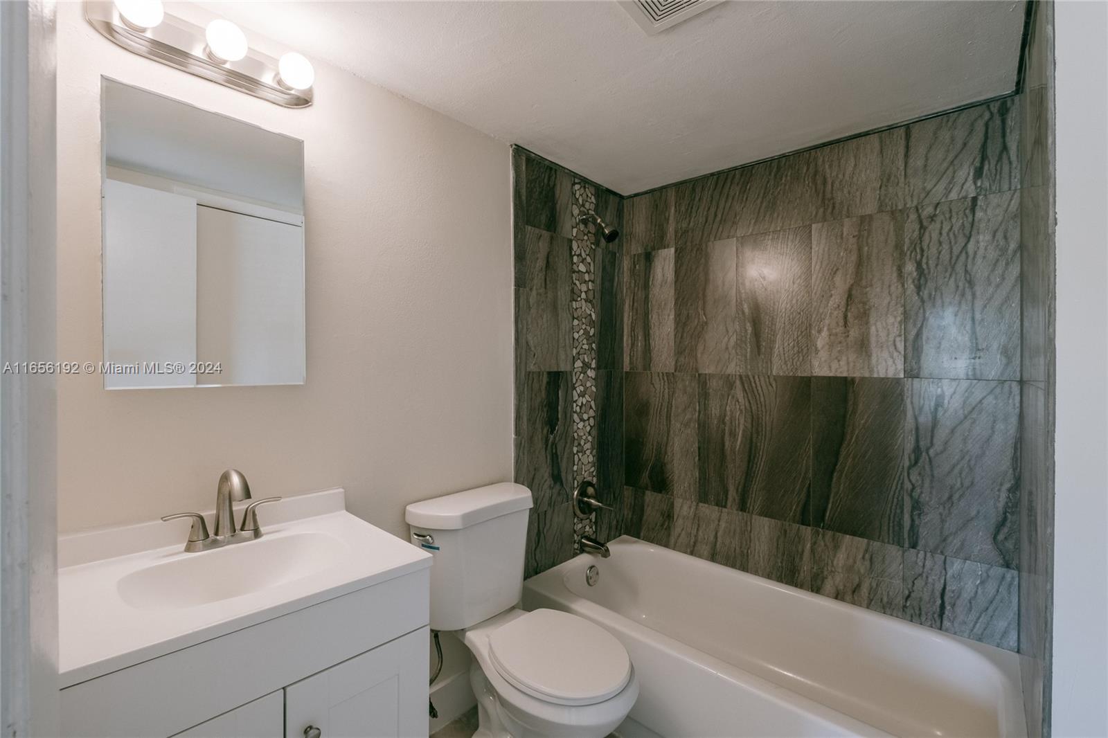 11130 Redwood Ave #11130, Pembroke Pines, Florida image 15