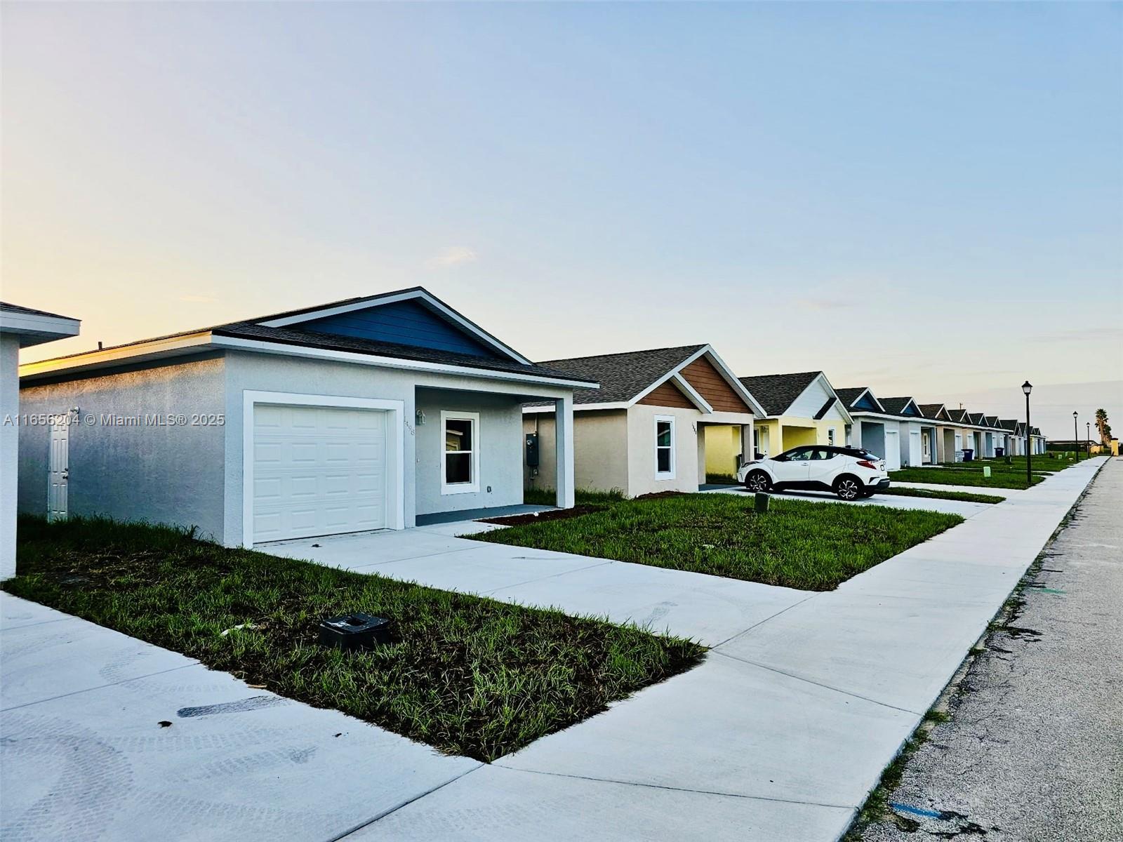 1435 Las Villas Blvd, Sebring, Florida image 2