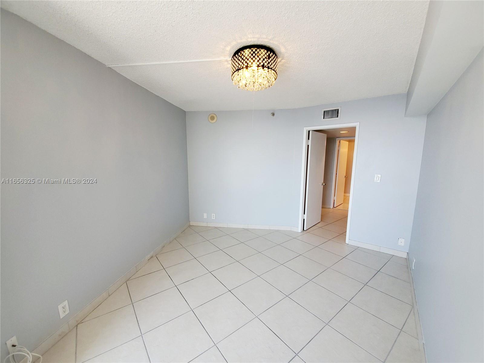 19101 Mystic Pointe Dr #2604, Aventura, Florida image 24