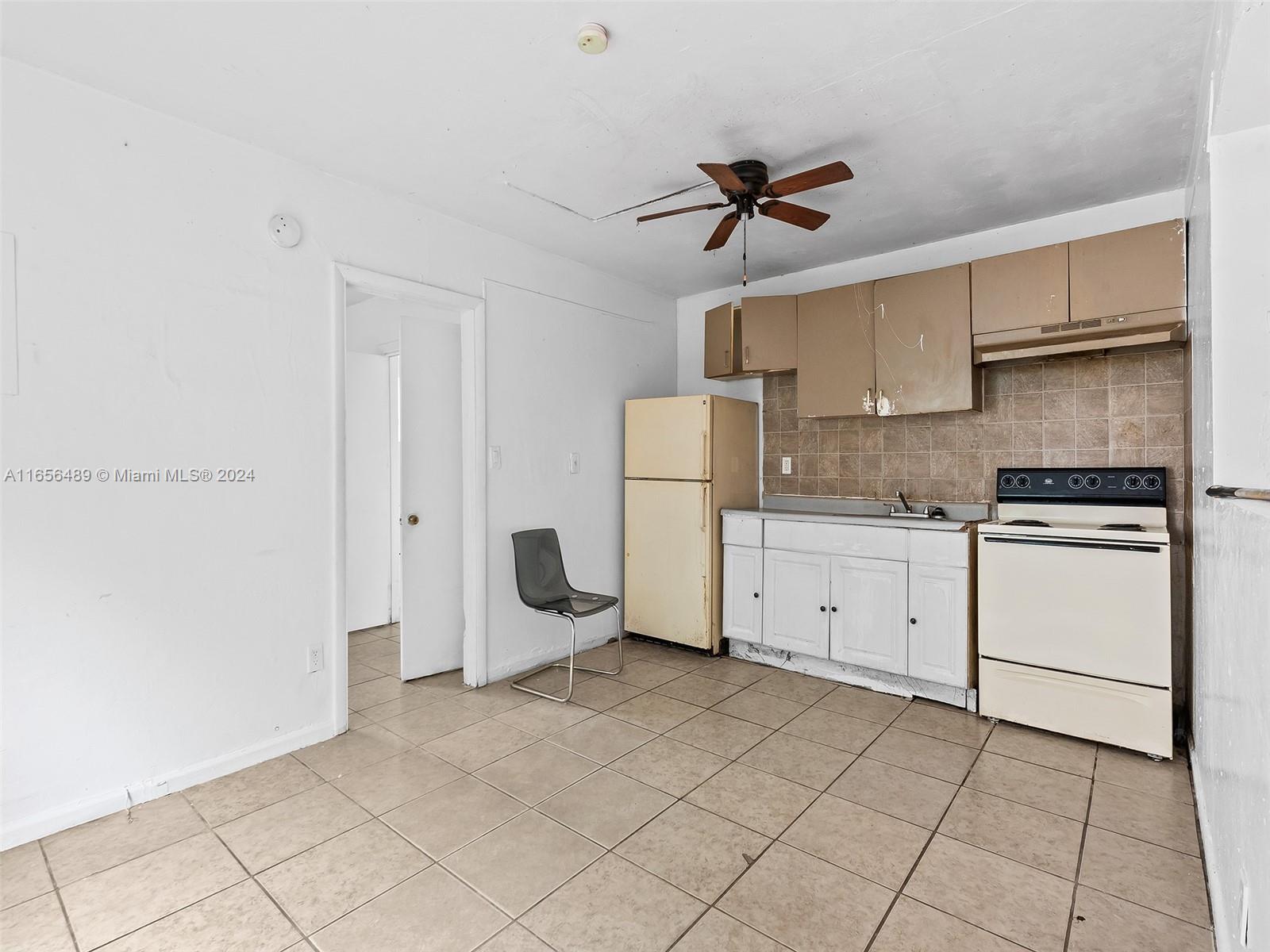 220 NW 27th Ave, Pompano Beach, Florida image 15