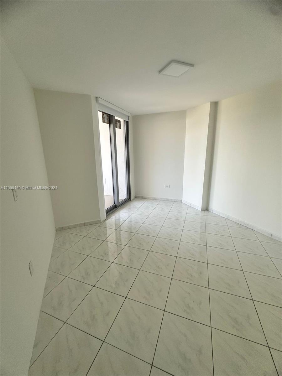 5555 Collins Ave #8Z, Miami Beach, Florida image 13