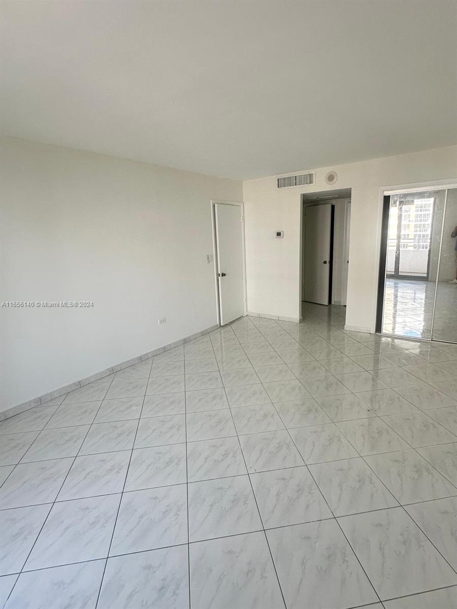 5555 Collins Ave #8Z, Miami Beach, Florida image 16