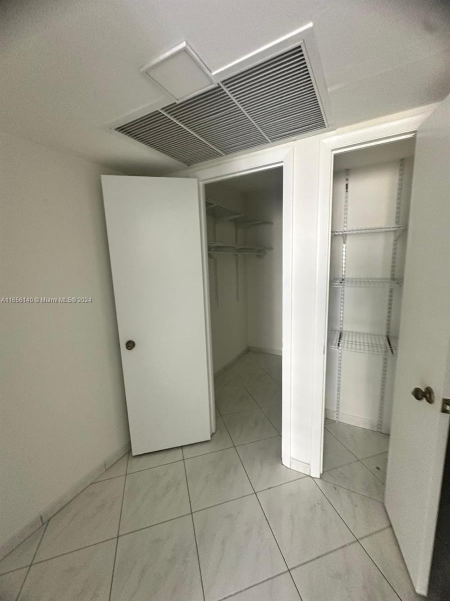 5555 Collins Ave #8Z, Miami Beach, Florida image 19