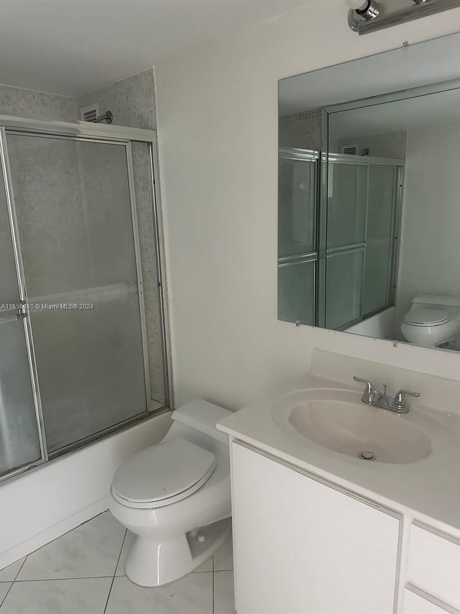 5555 Collins Ave #8Z, Miami Beach, Florida image 21