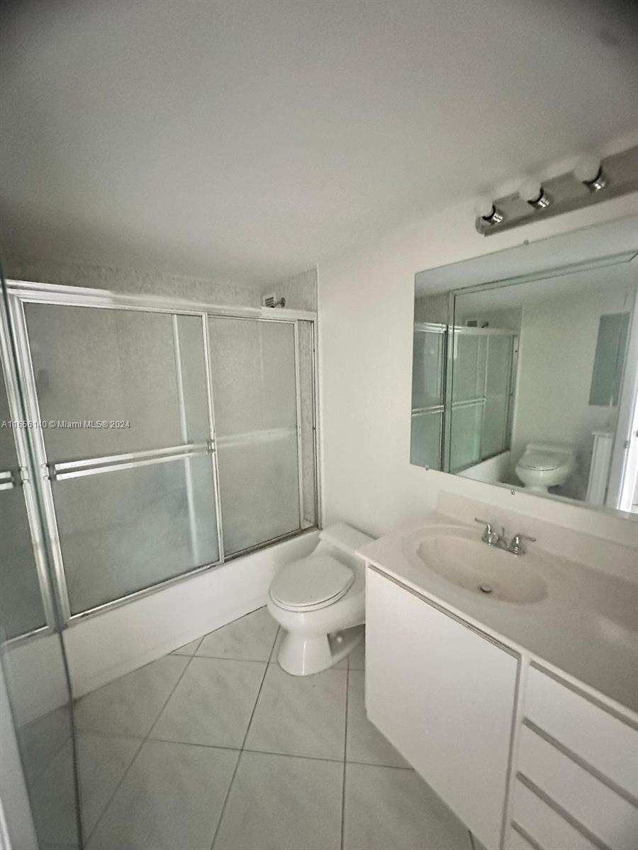 5555 Collins Ave #8Z, Miami Beach, Florida image 22