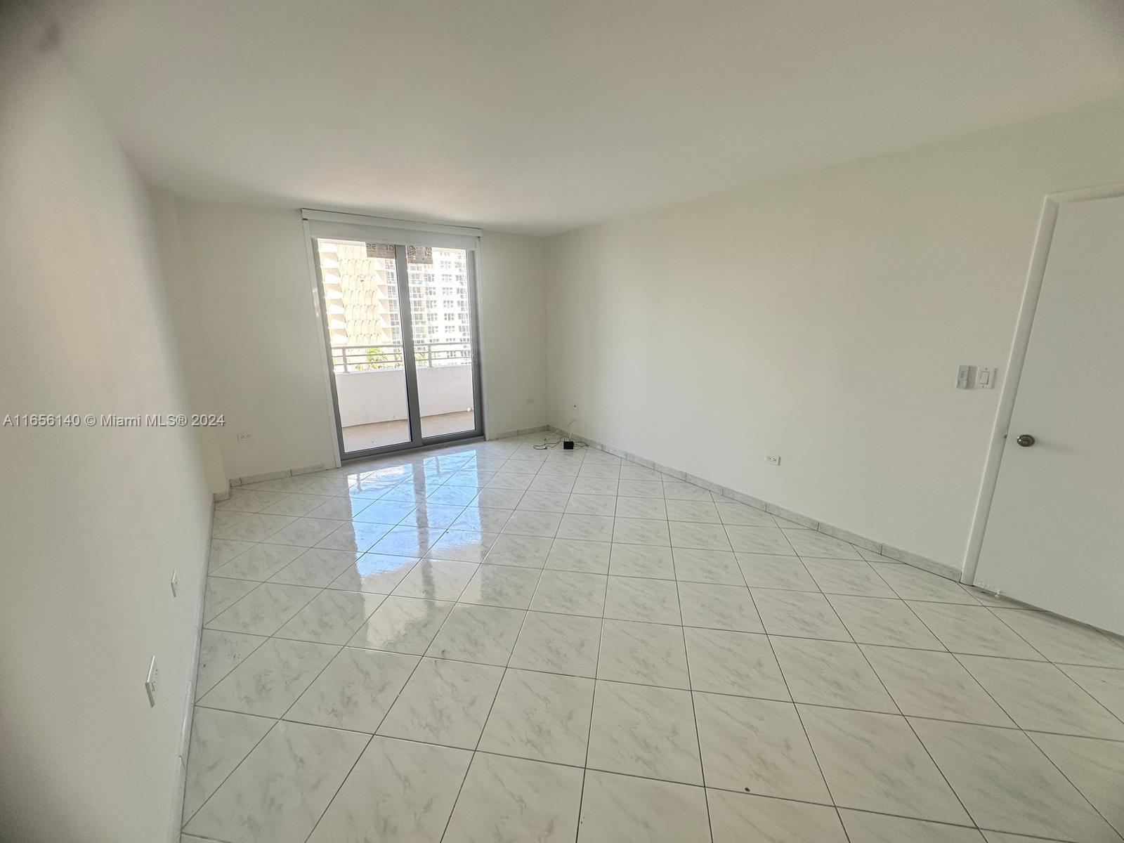 5555 Collins Ave #8Z, Miami Beach, Florida image 23