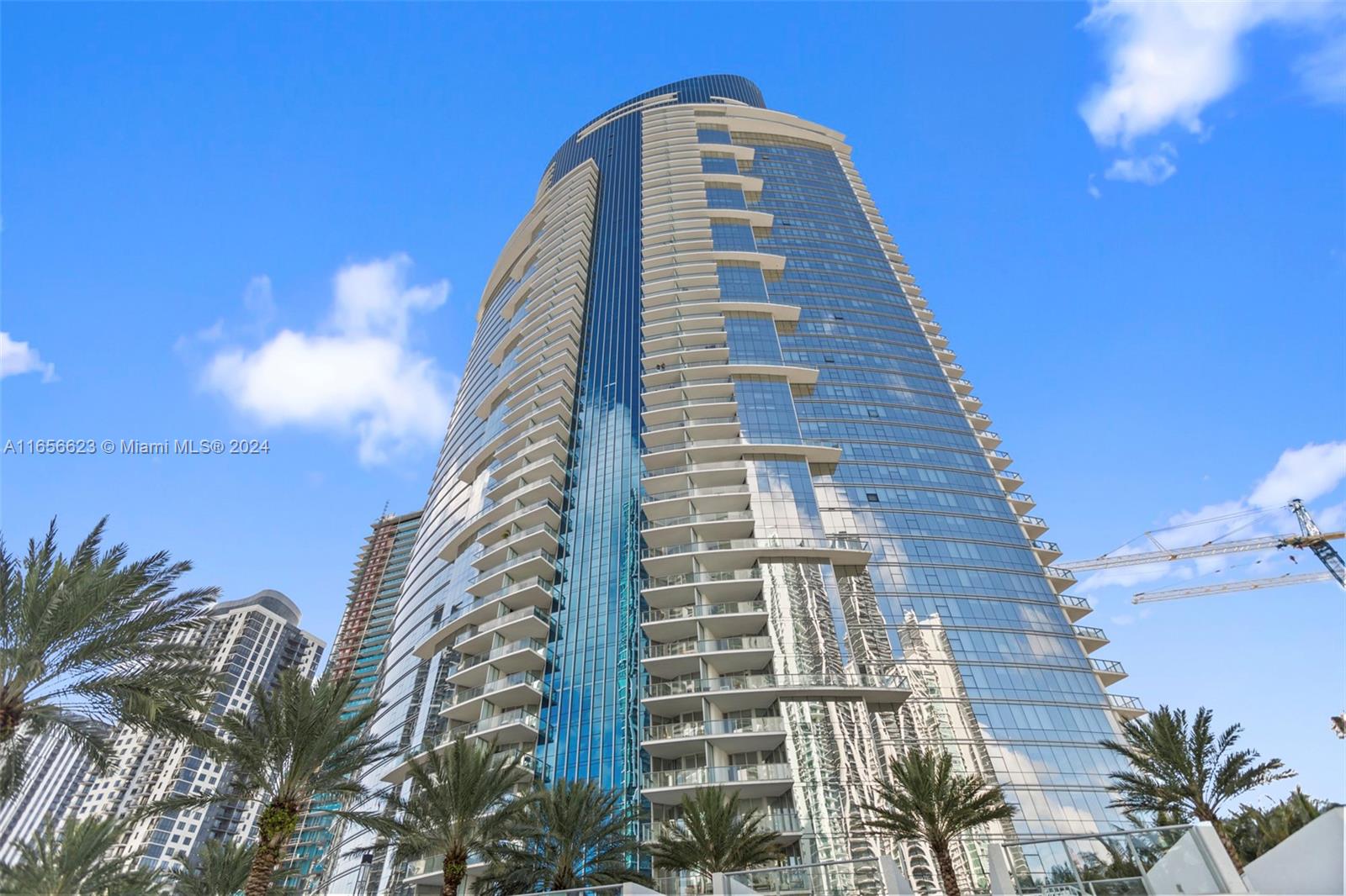 851 NE 1st Ave #3707, Miami, Florida image 1