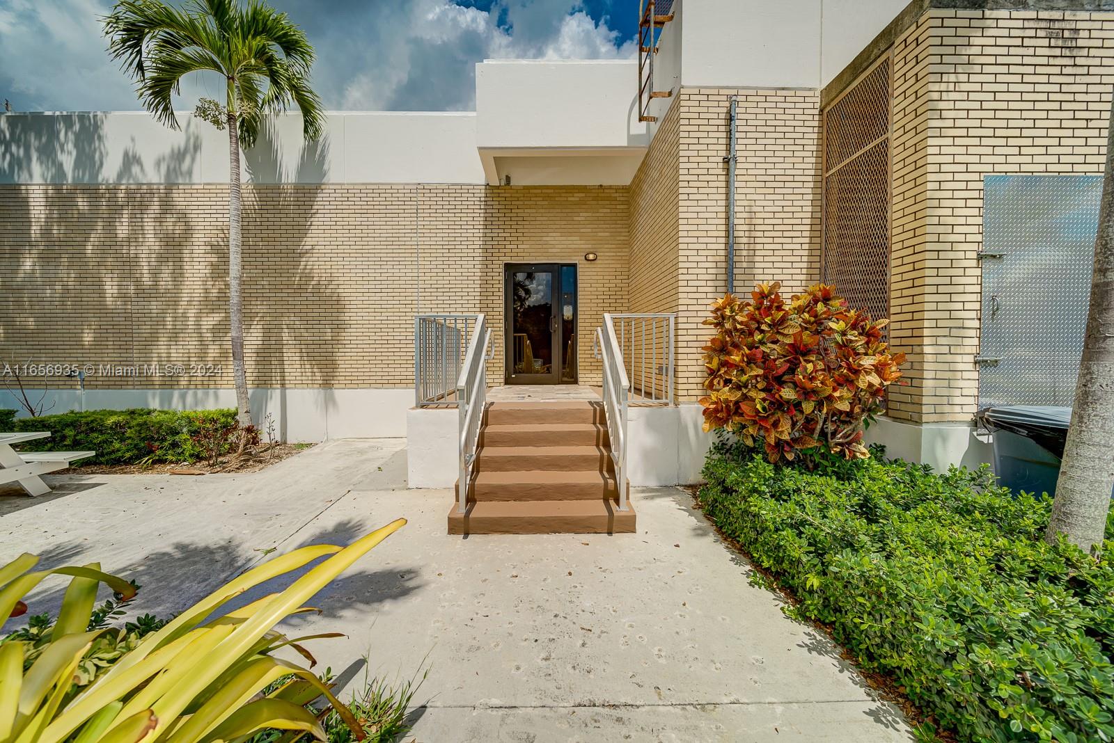 8950 SW 152nd St Suite S