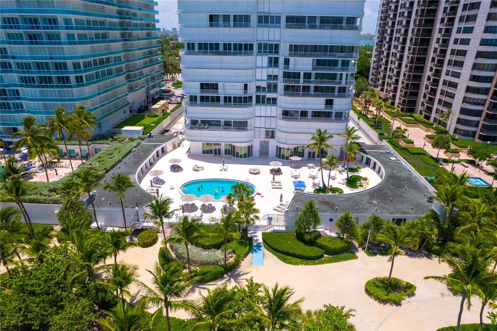 10155 Collins Ave #PH8, Bal Harbour, Florida image 24