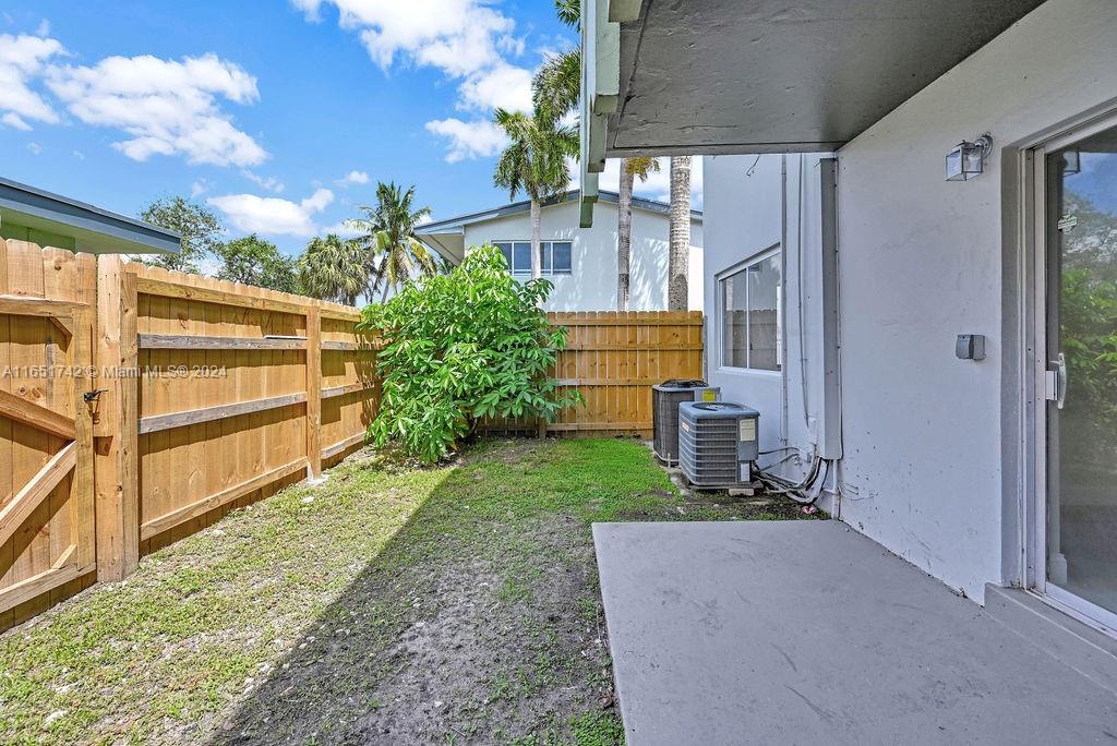 941 NE 169th St #102, North Miami Beach, Florida image 30