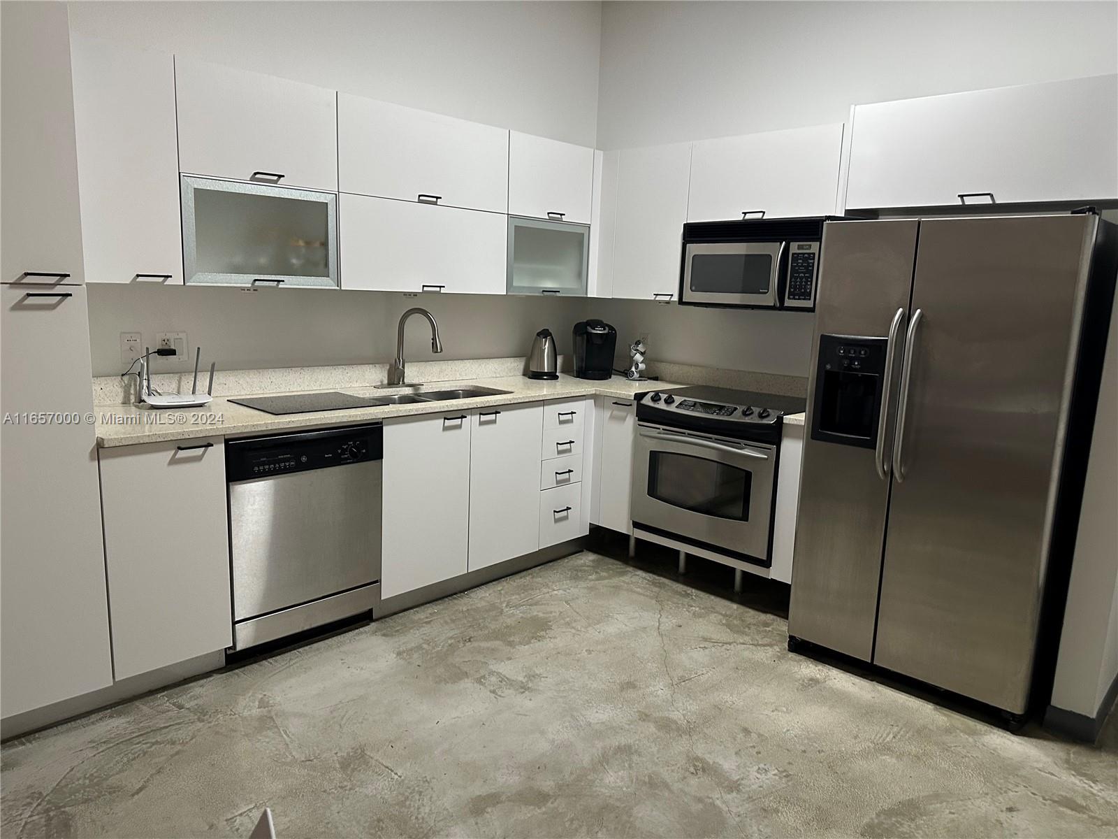 234 NE 3rd St #204, Miami FL 33132
