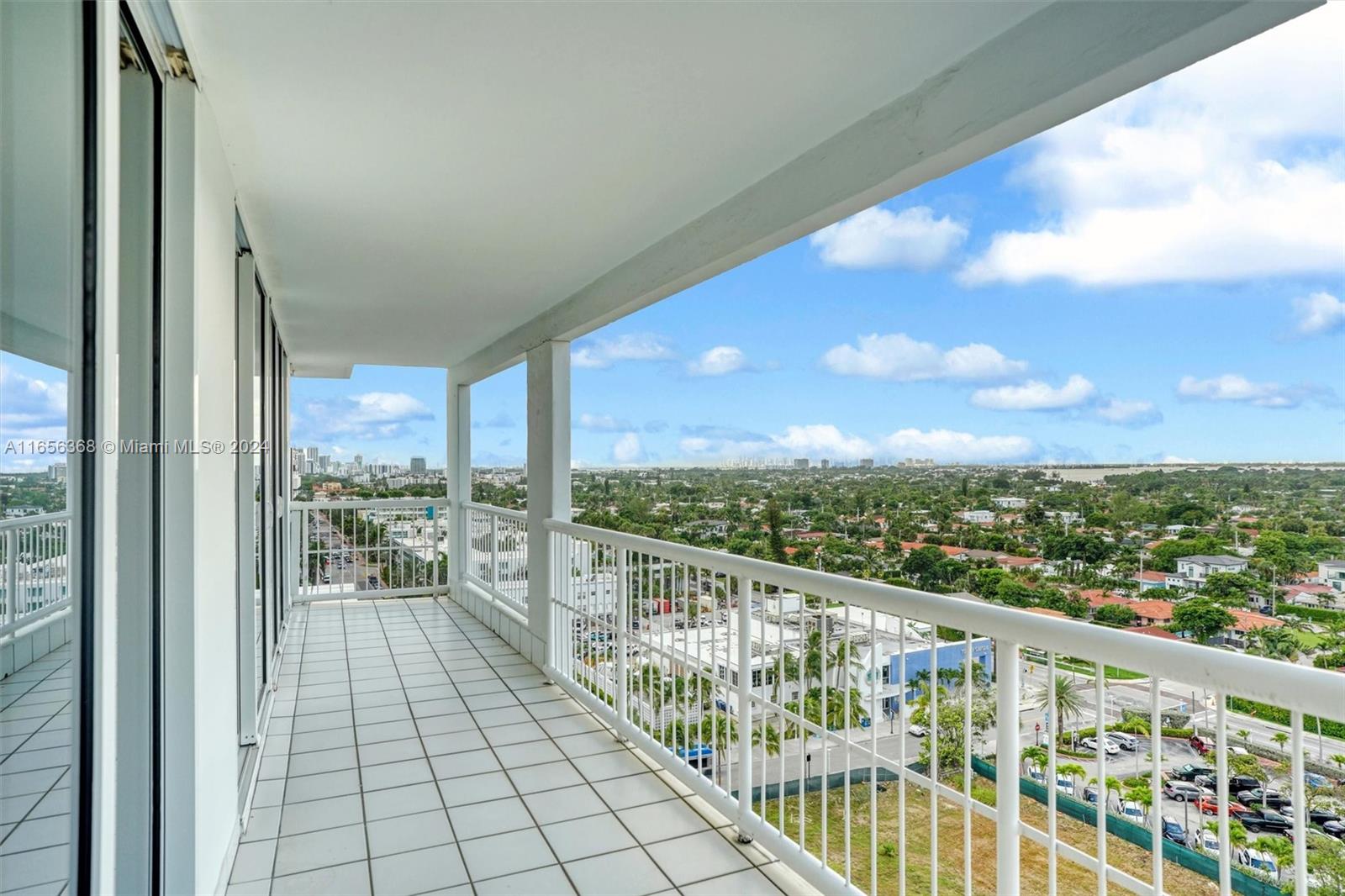 9341 Collins Ave #1207, Surfside, Florida image 20