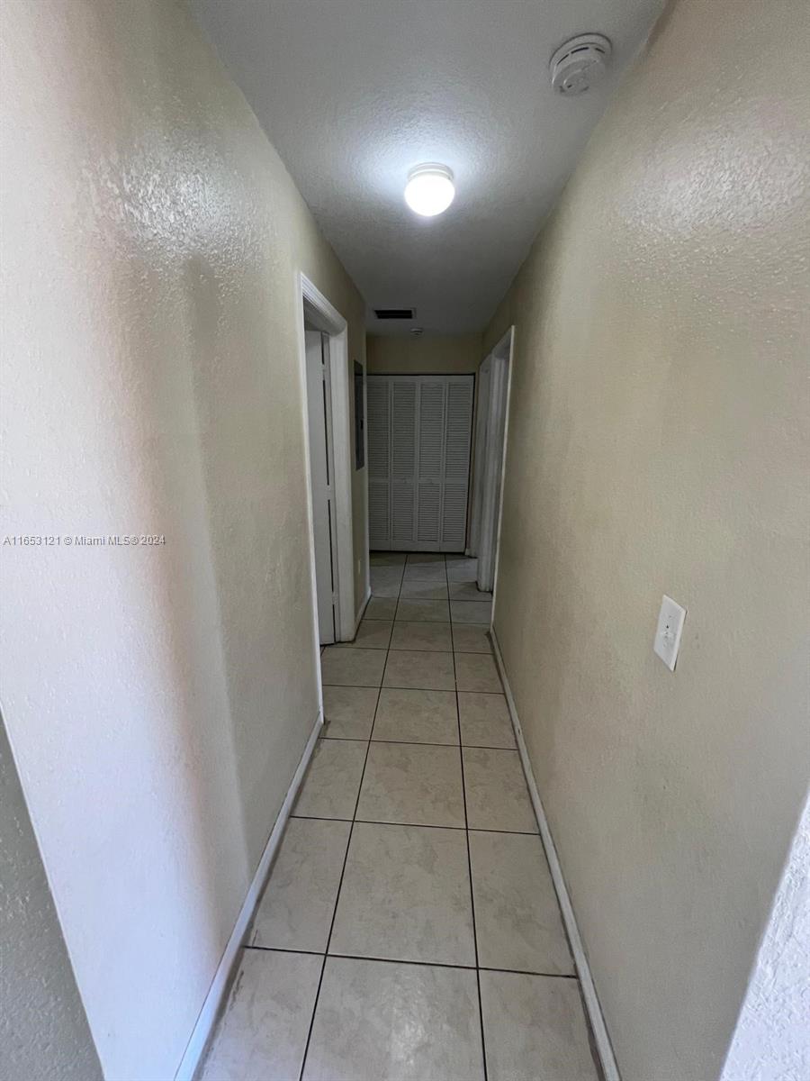 3381 NW 212th St, Miami Gardens, Florida image 11