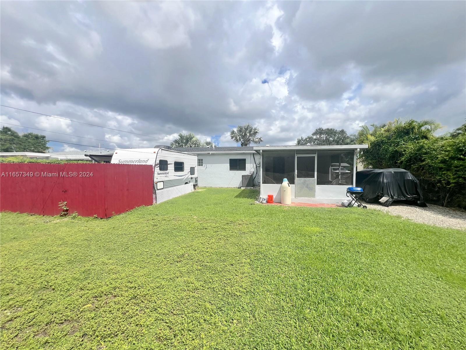 17230 SW 301st St, Homestead, Florida image 18