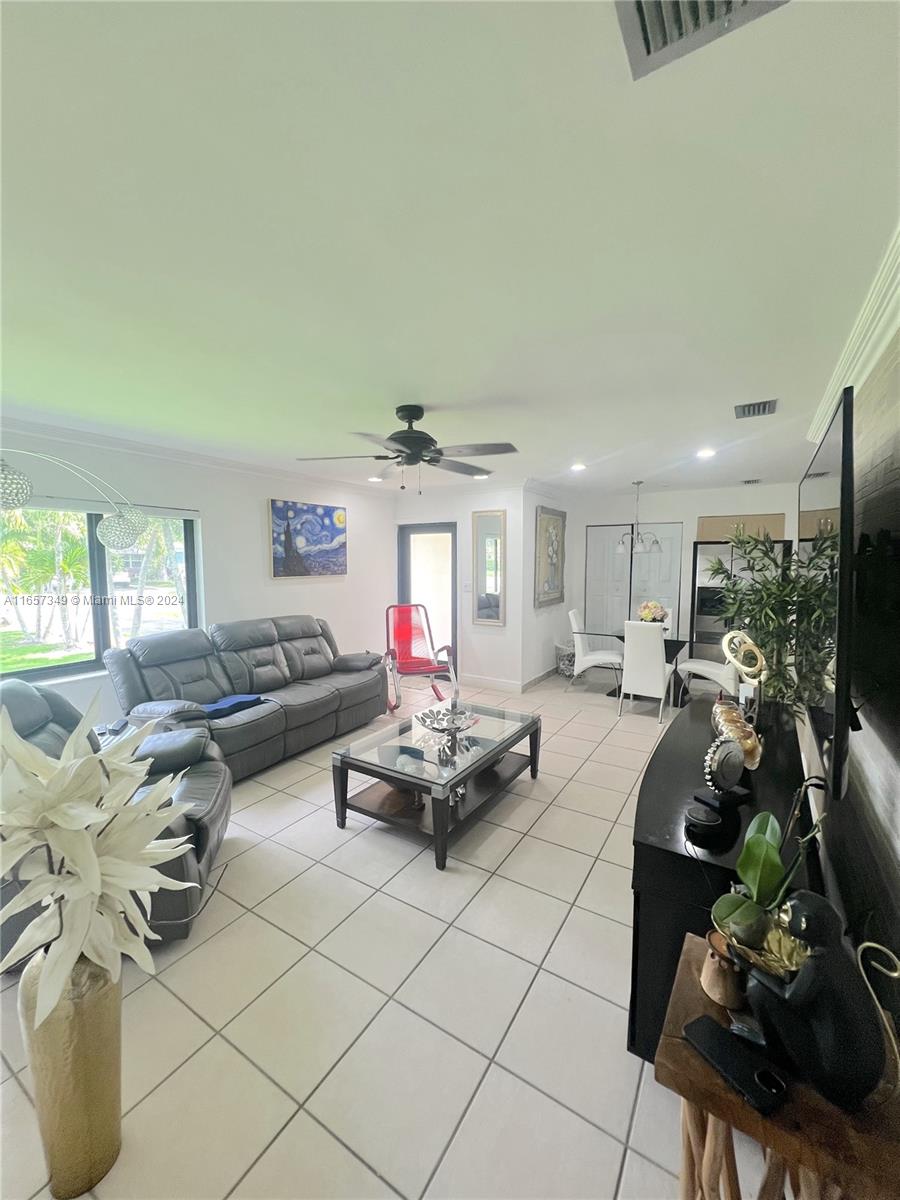 17230 SW 301st St, Homestead, Florida image 6