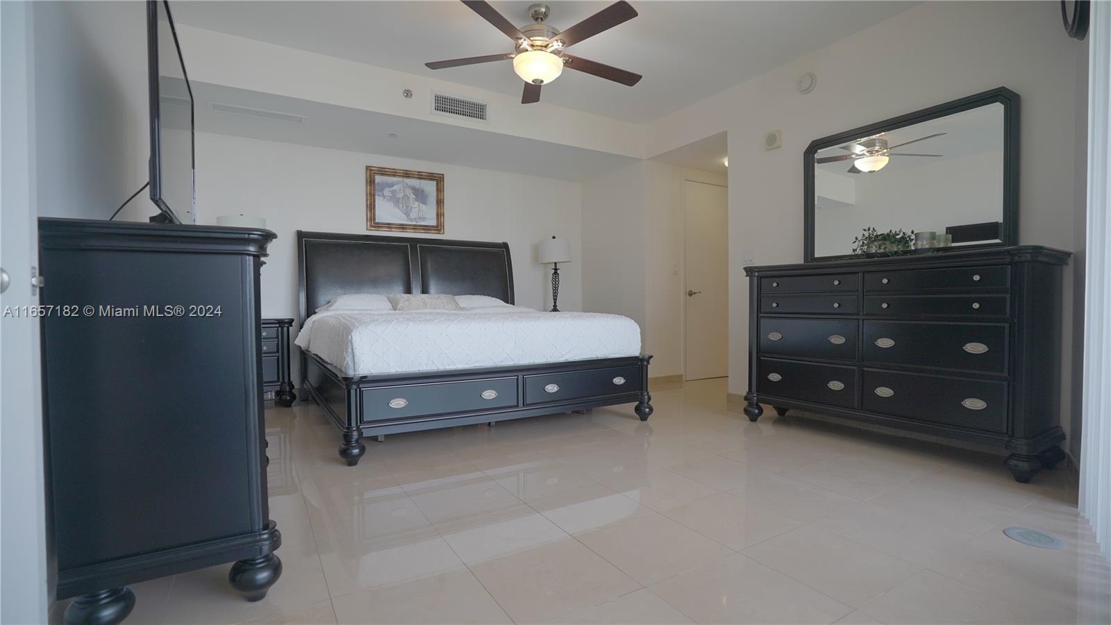 17201 Collins Ave #706, Sunny Isles Beach, Florida image 37