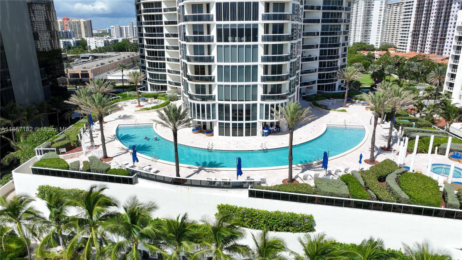 17201 Collins Ave #706, Sunny Isles Beach, Florida image 5