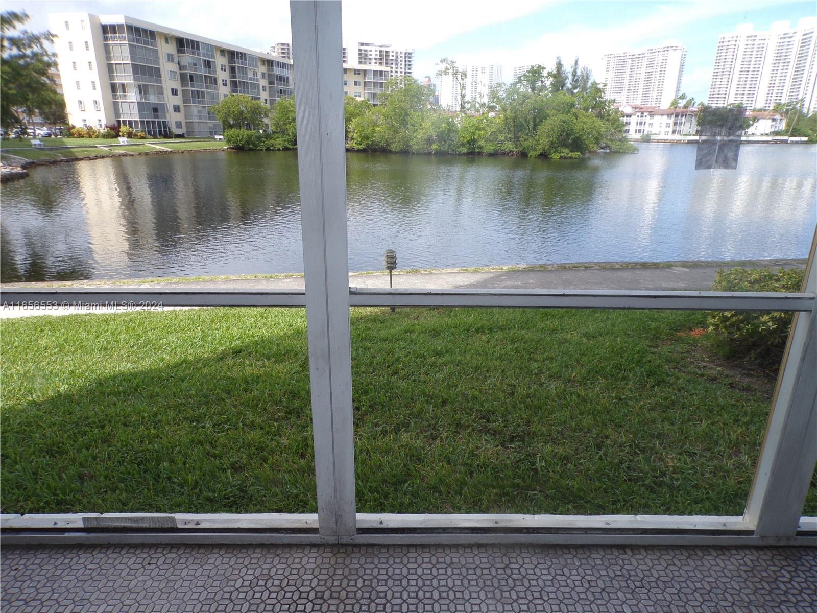 3030 Marcos Dr #T101, Aventura, Florida image 7