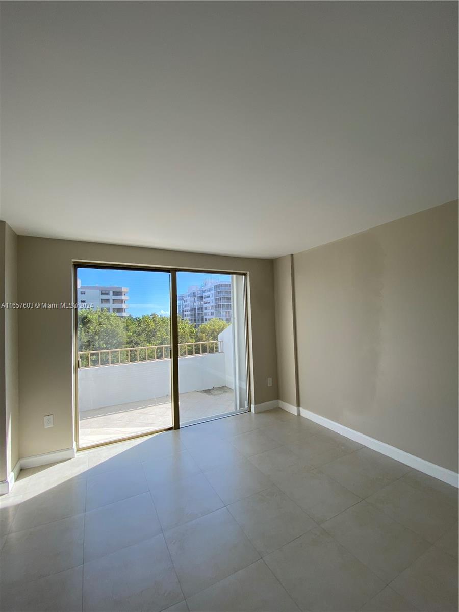 155 Ocean Lane Dr #503, Key Biscayne FL 33149
