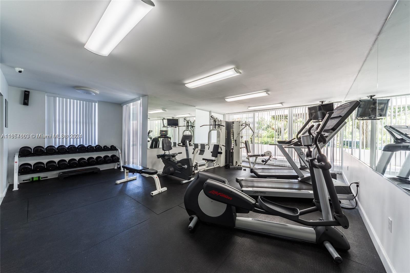 155 Ocean Lane Dr #503, Key Biscayne FL 33149