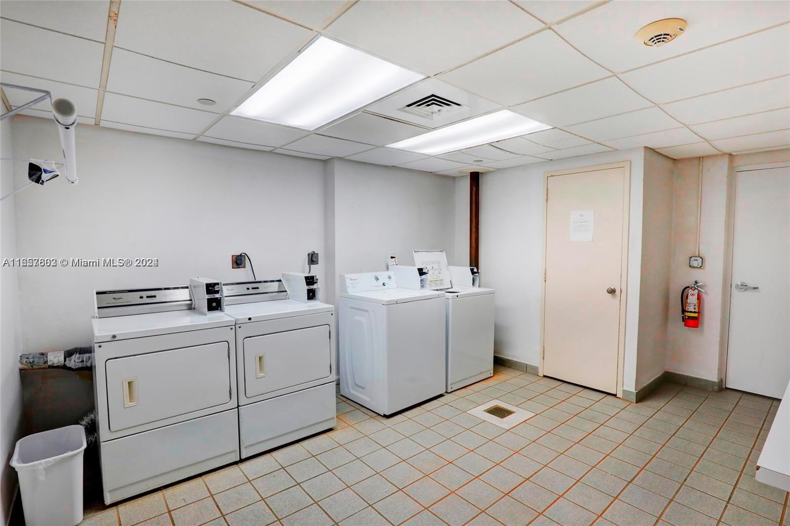 155 Ocean Lane Dr #503, Key Biscayne FL 33149