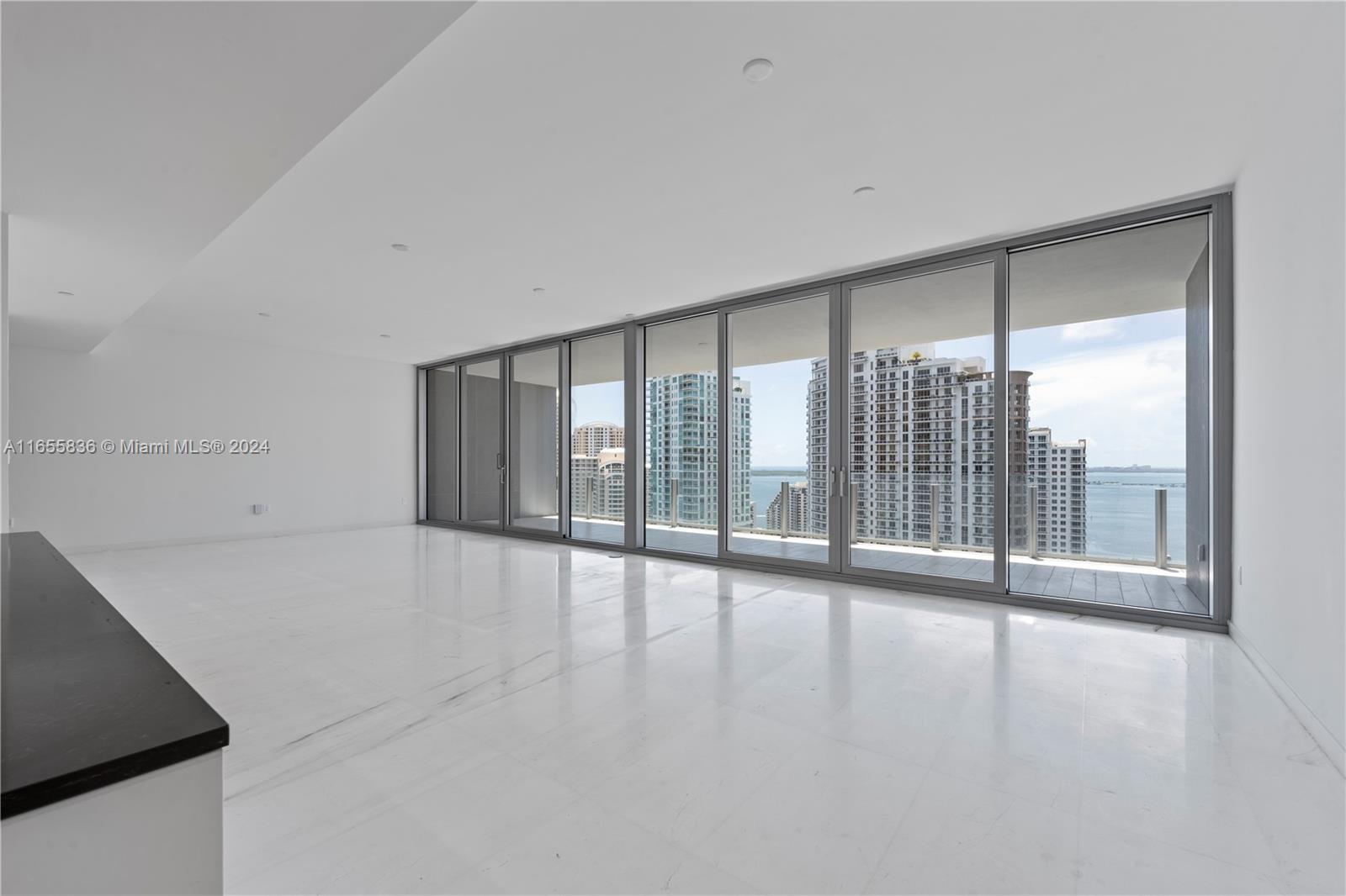 300 Biscayne Blvd Way #2702, Miami, Florida image 10