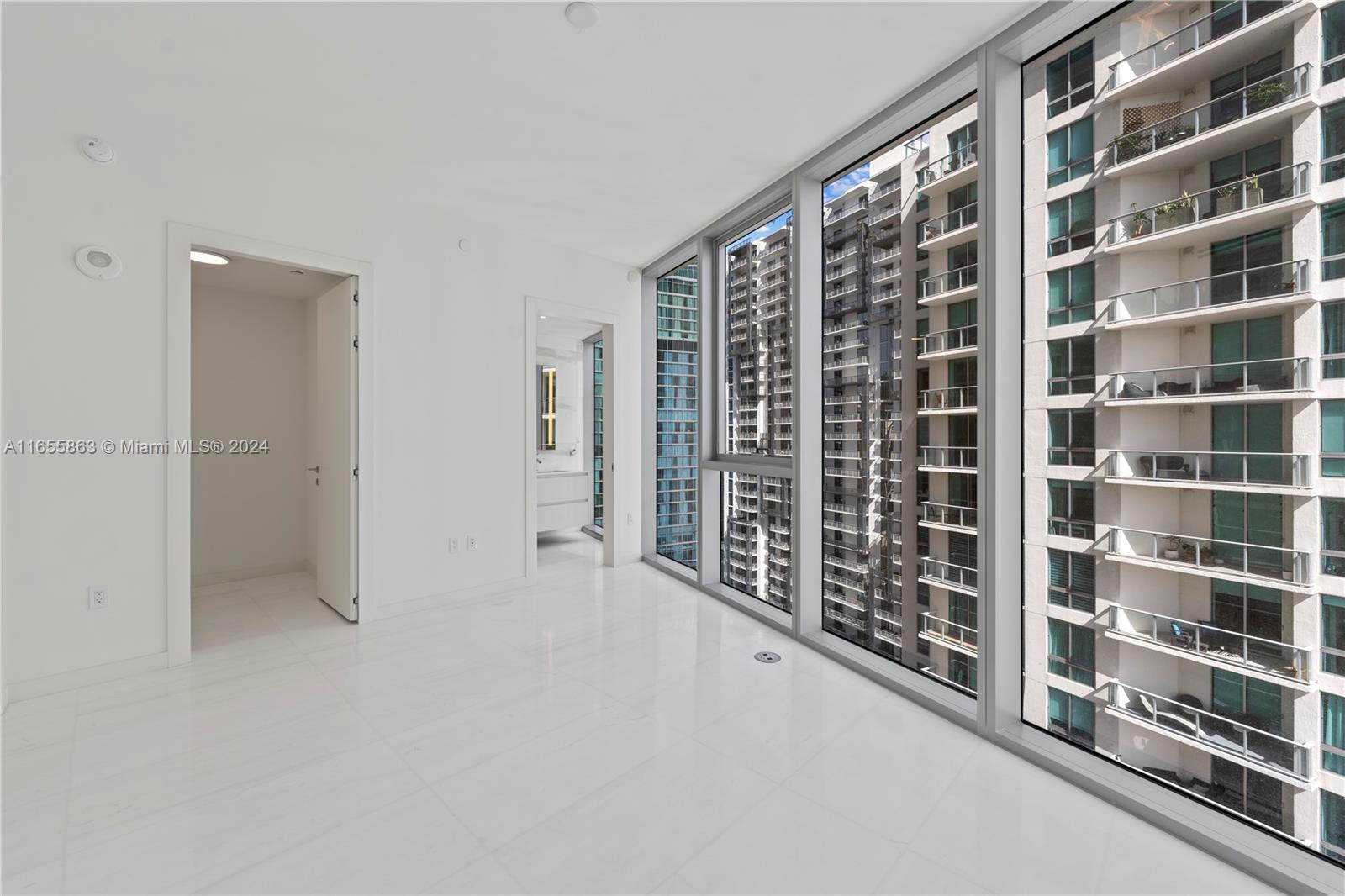 300 Biscayne Blvd Way #3201, Miami, Florida image 24