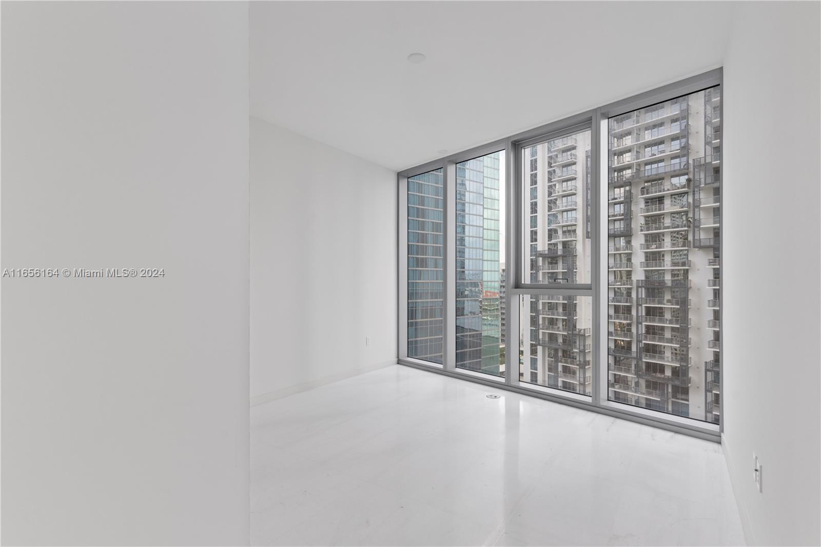 300 Biscayne Blvd Way #2503, Miami, Florida image 27