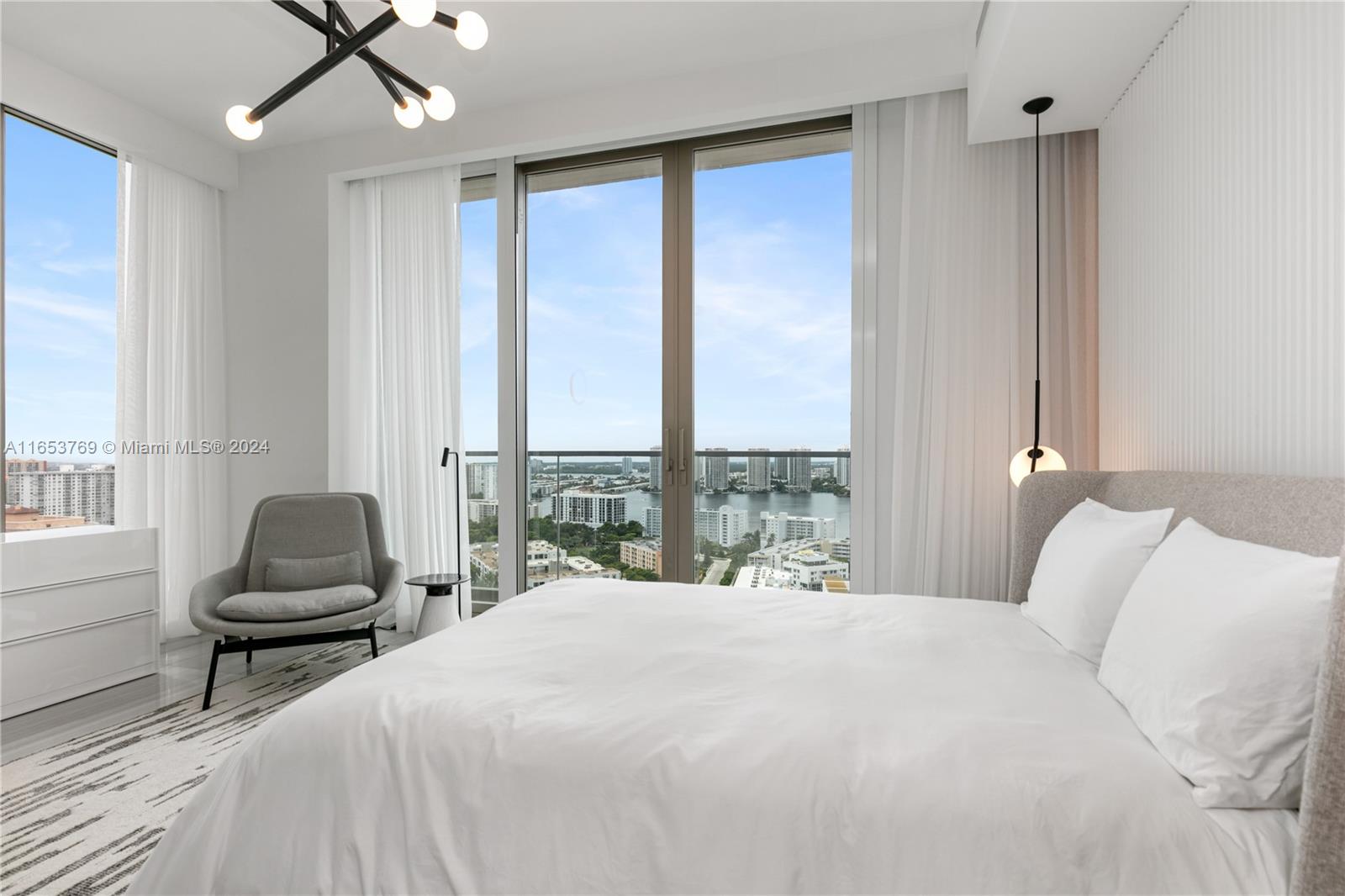 17901 Collins Ave #2102, Sunny Isles Beach, Florida image 29