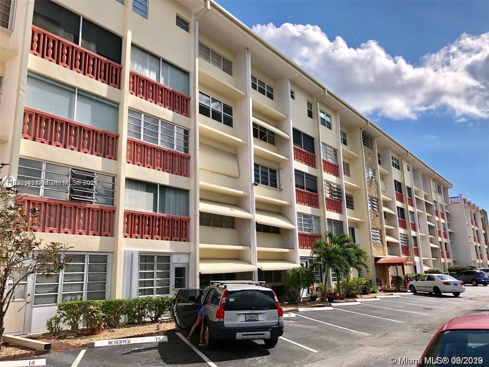 215 SE 3rd Ave #407B, Hallandale Beach, Florida image 1