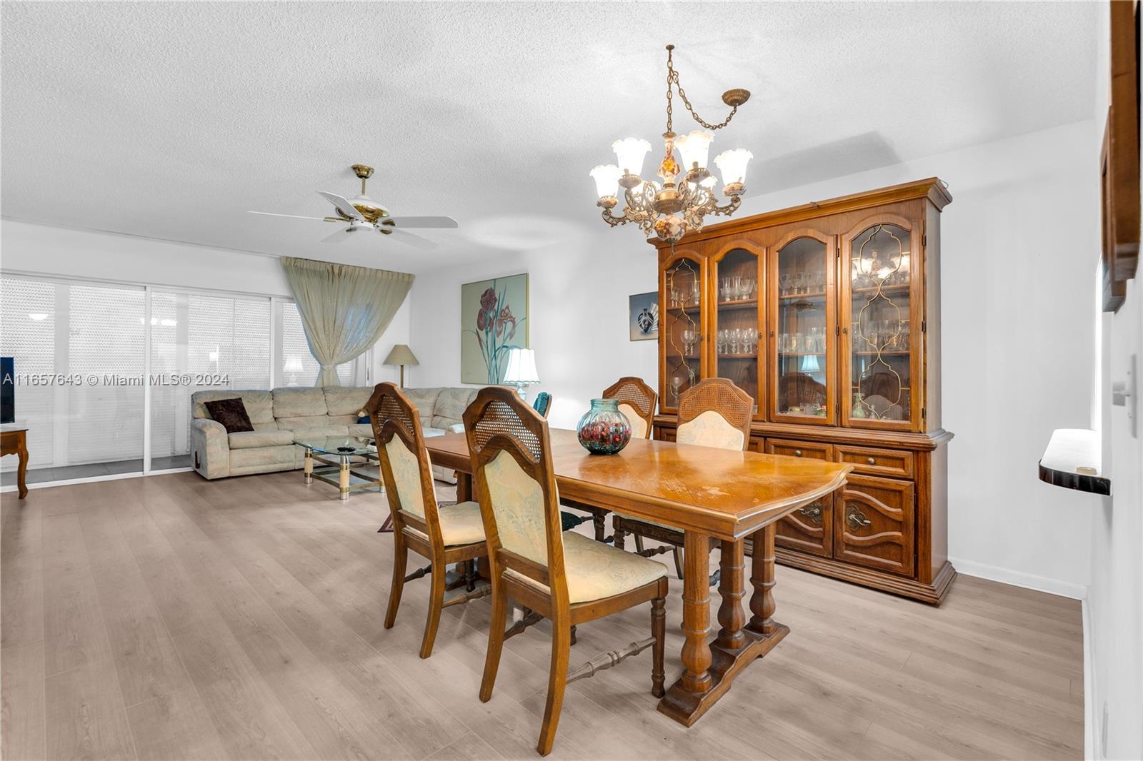 215 SE 3rd Ave #407B, Hallandale Beach, Florida image 5