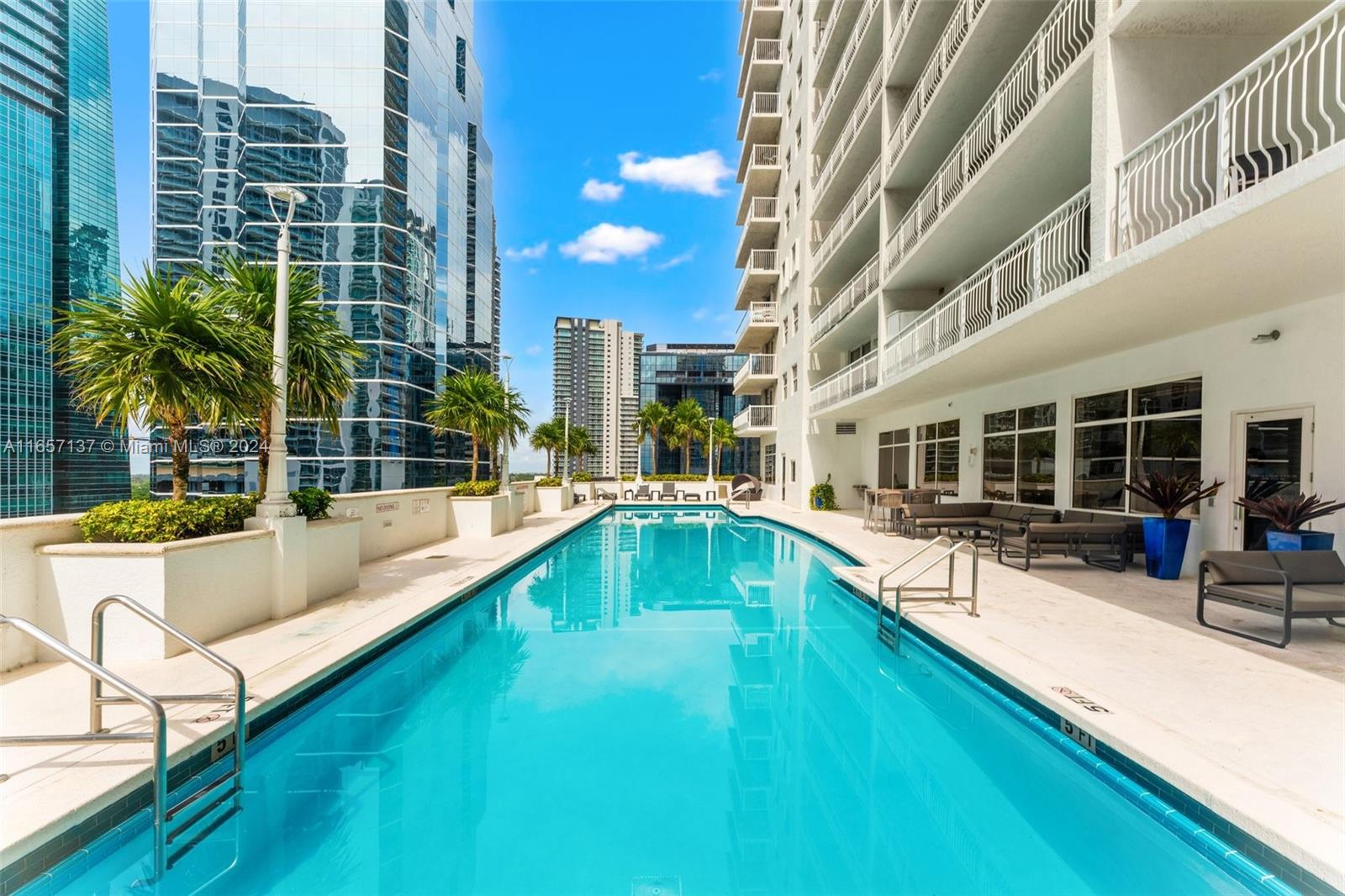 1200 Brickell Bay Dr #3102, Miami, Florida image 27