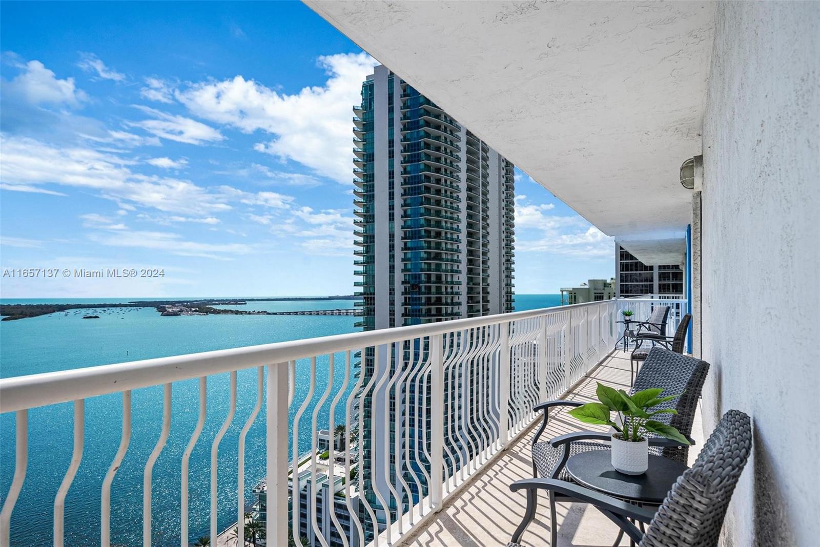 1200 Brickell Bay Dr #3102, Miami, Florida image 3