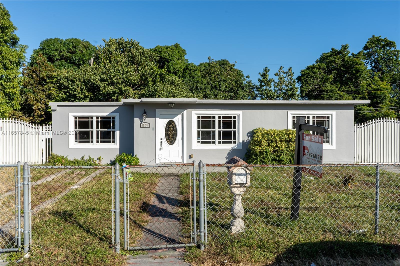 1231 E 8th Ave, Hialeah, Florida image 1