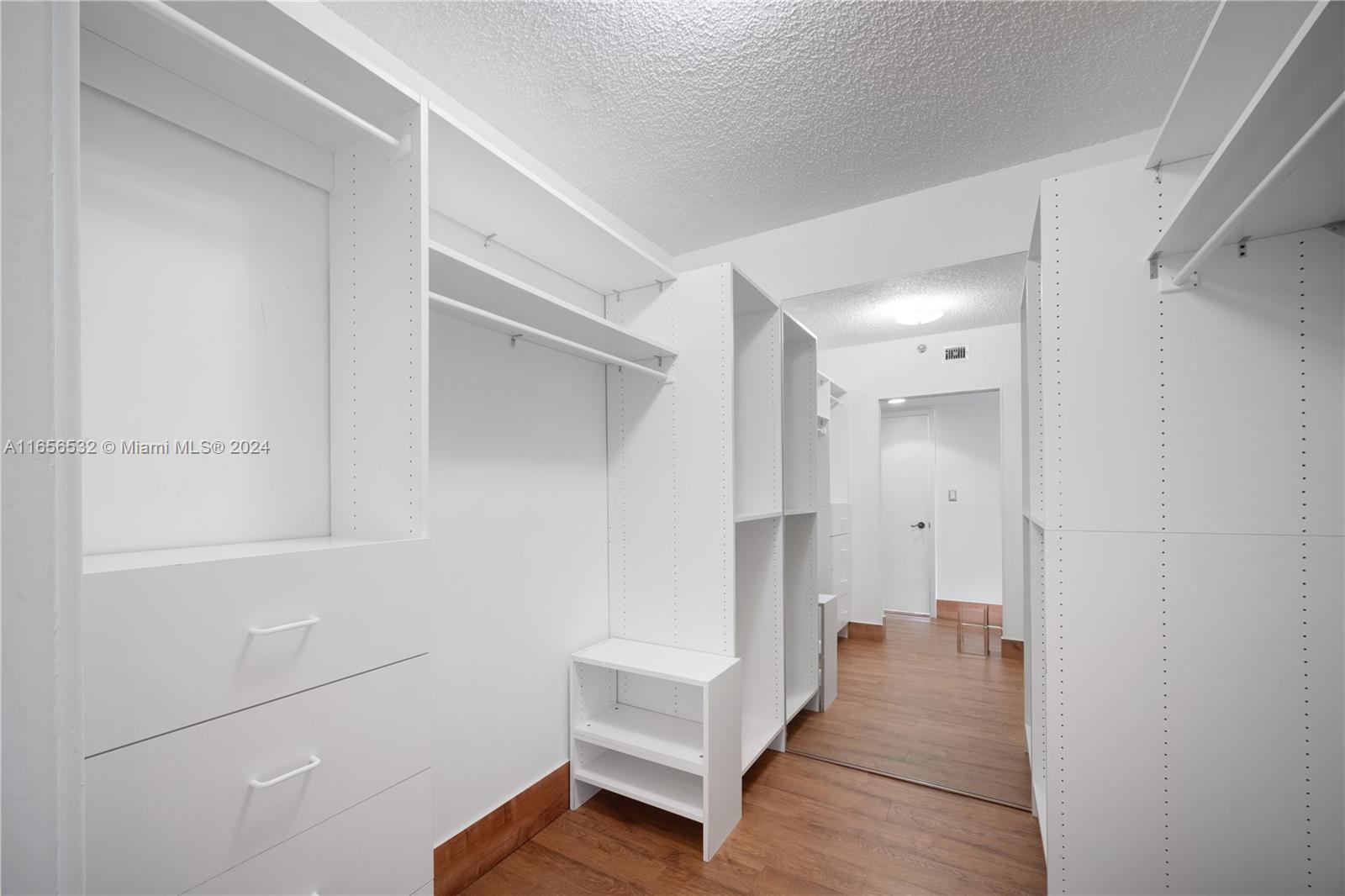 8855 Collins Ave #2D, Surfside FL 33154