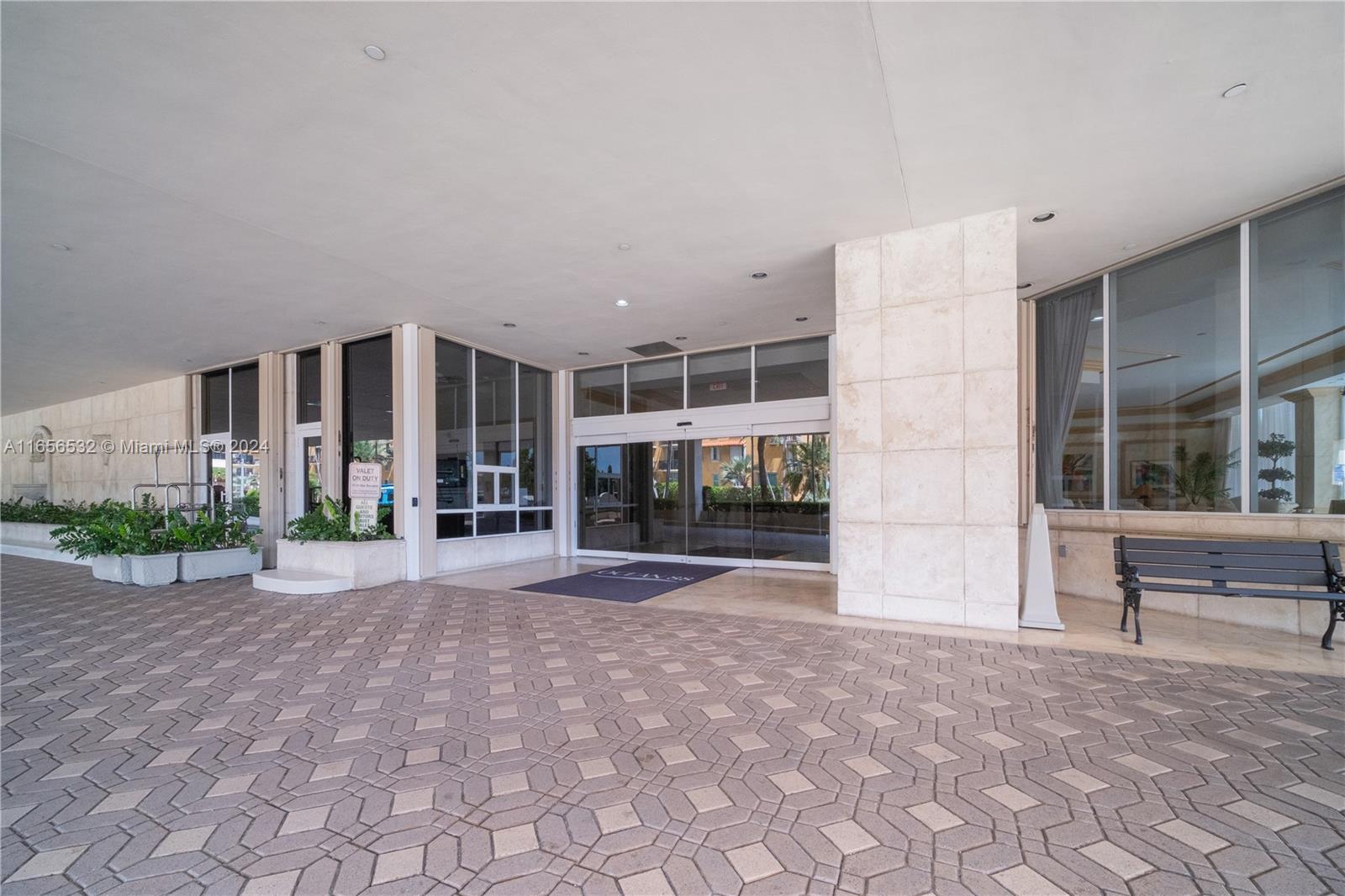 8855 Collins Ave #2D, Surfside FL 33154
