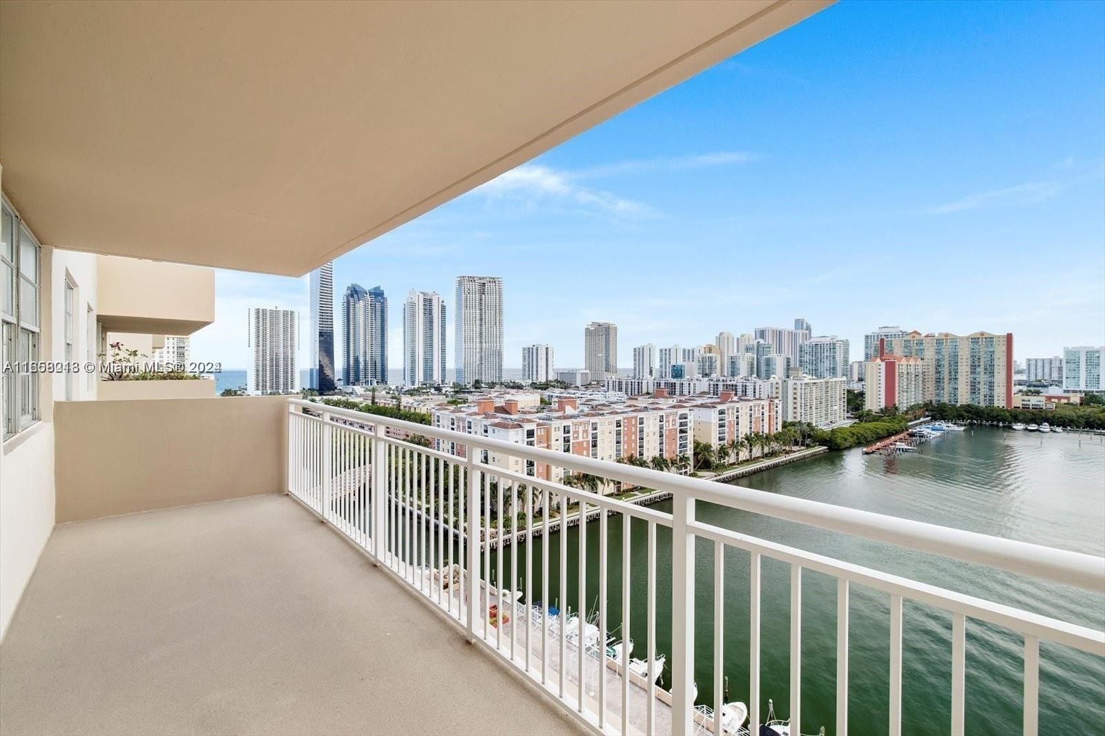 250 174th St #1719, Sunny Isles Beach, Florida image 3