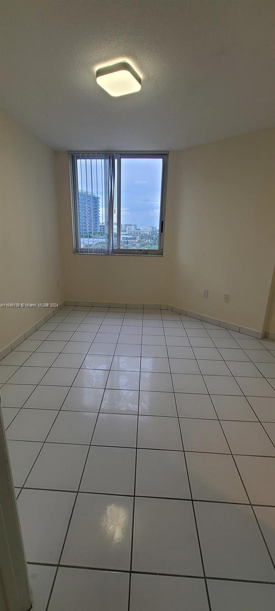 17275 Collins Ave #801, Sunny Isles Beach, Florida image 39