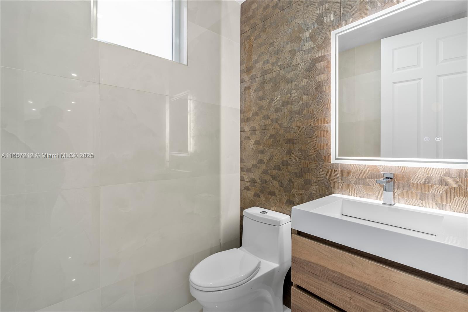 21227 NE 31st Pl, Aventura, Florida image 11