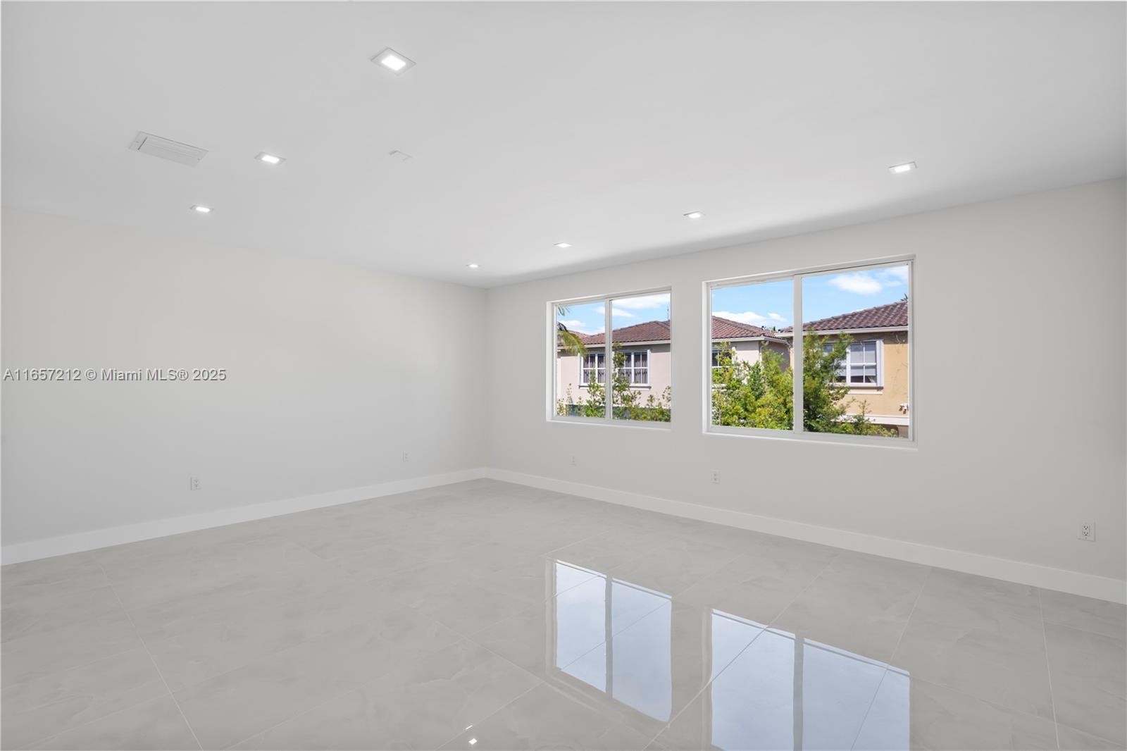 21227 NE 31st Pl, Aventura, Florida image 13