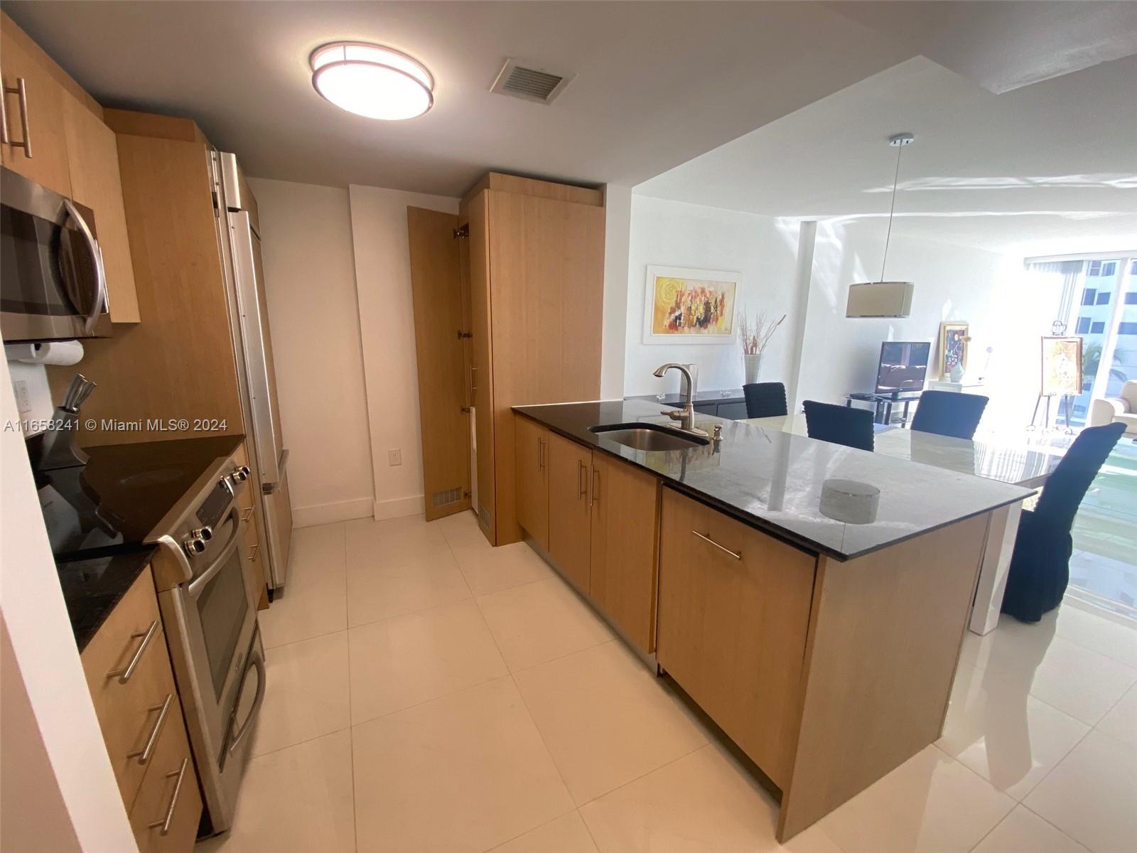 10275 Collins Ave #316, Bal Harbour, Florida image 2